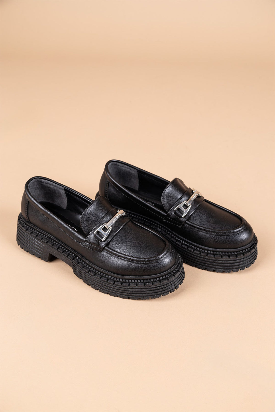 Pierre Cardin Peris Kadın Tokalı Siyah Loafer Ayakkabı PC-52431